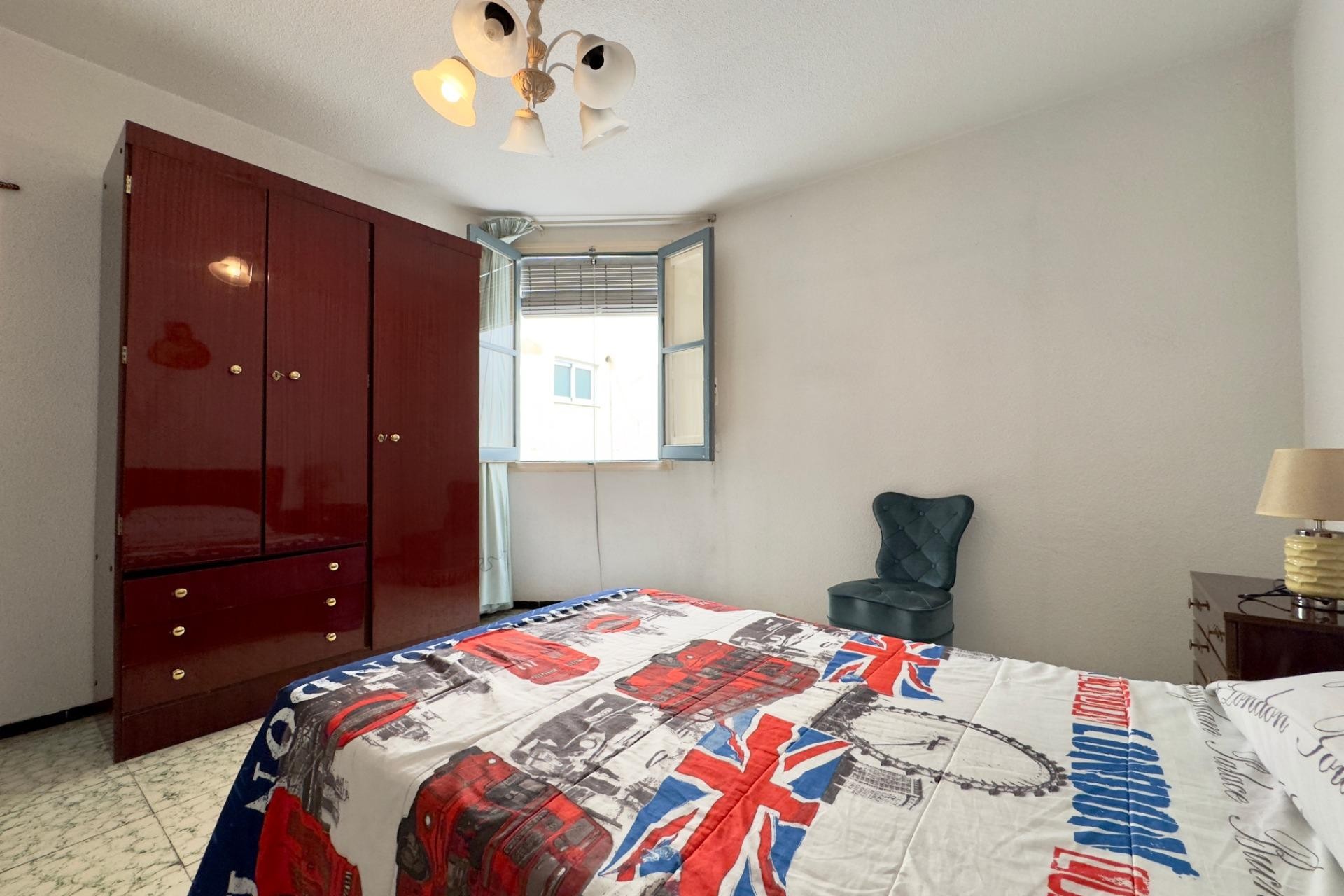 Reventa - Apartment - Elche - Plaza Obispo Siuri