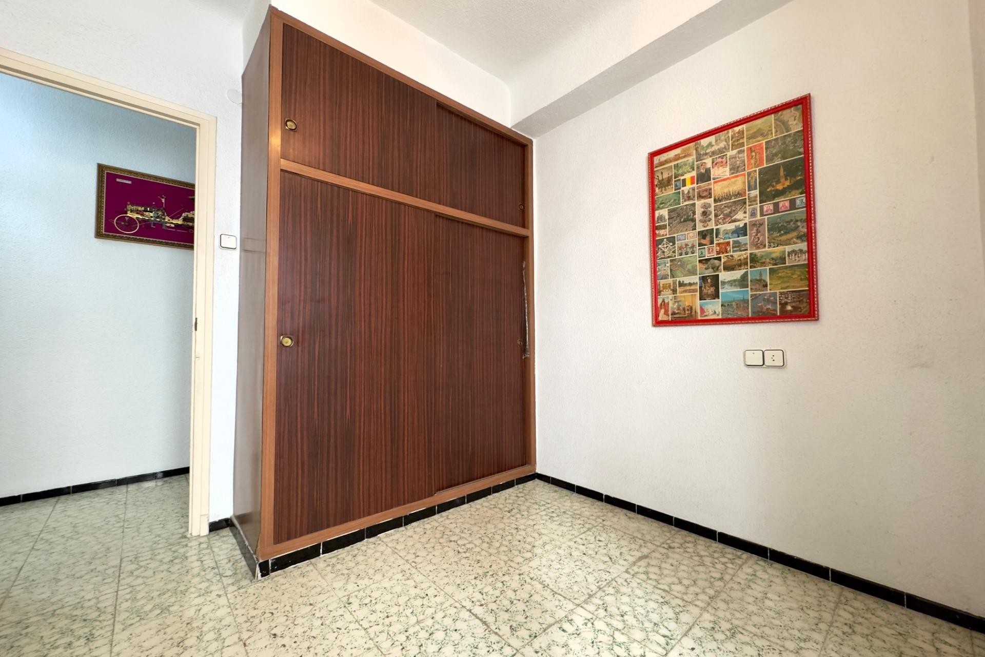 Reventa - Apartment - Elche - Plaza Obispo Siuri