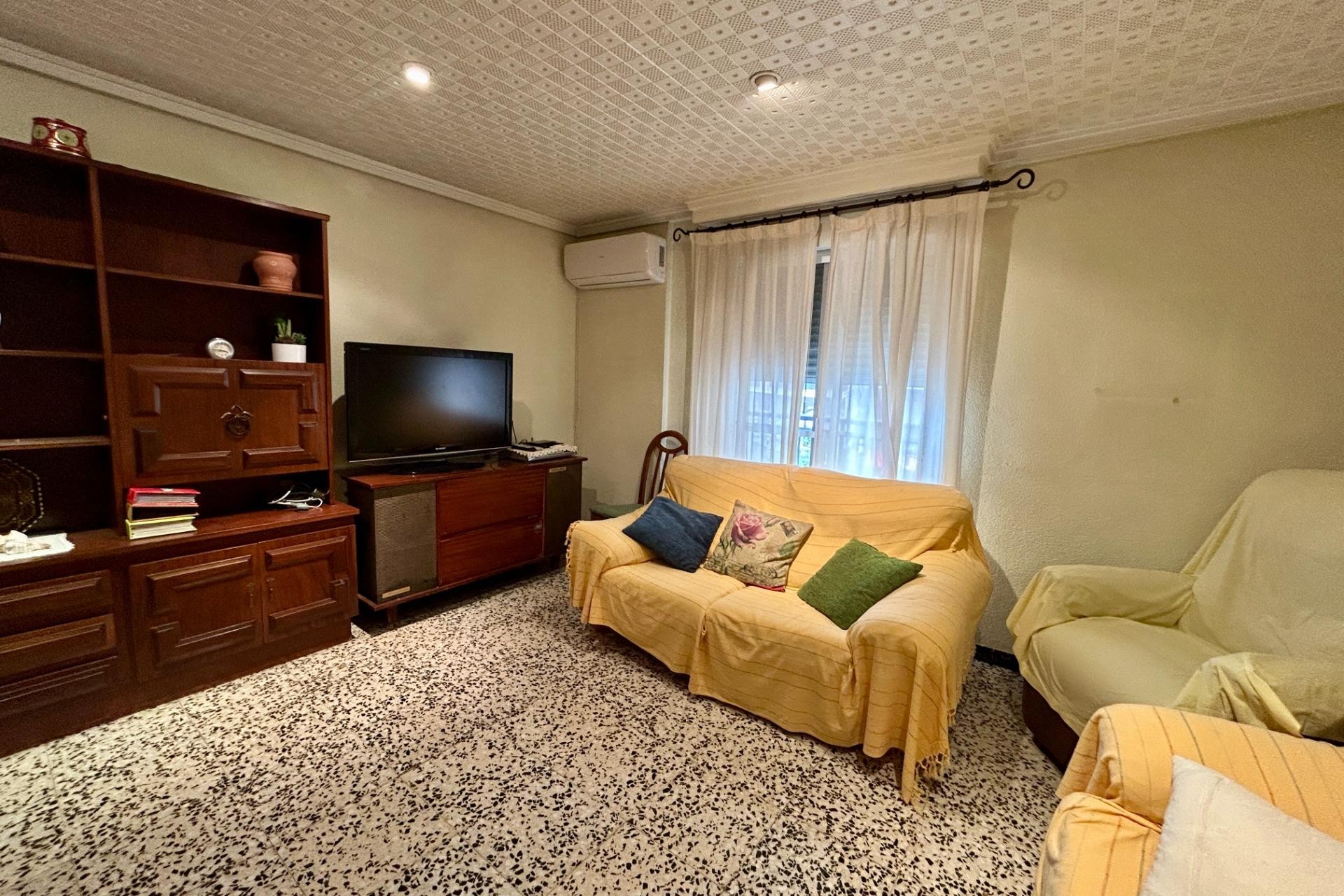 Reventa - Apartment - Elche - Plaza Obispo Siuri