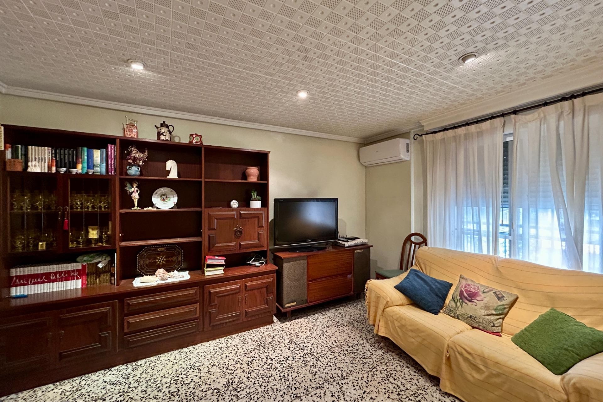 Reventa - Apartment - Elche - Plaza Obispo Siuri