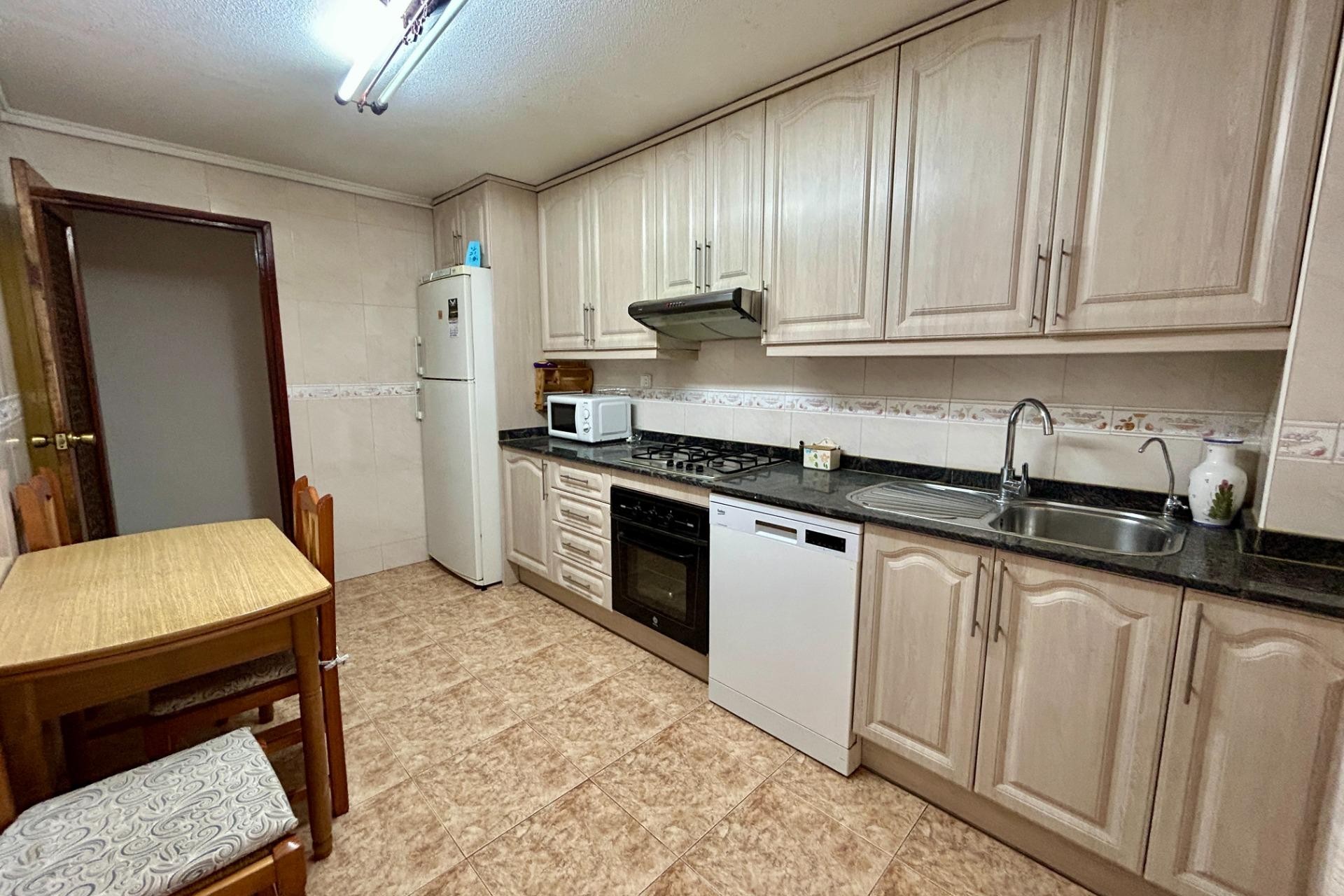 Reventa - Apartment - Elche - Plaza Obispo Siuri