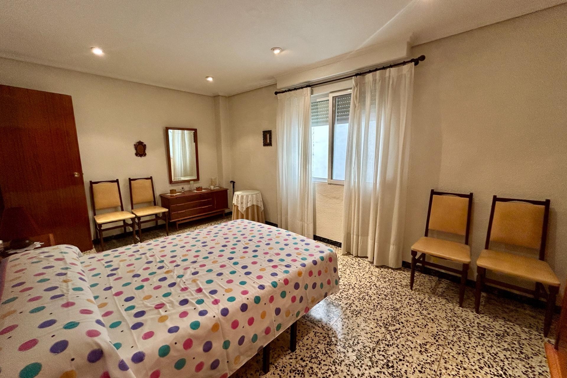 Reventa - Apartment - Elche - Plaza Obispo Siuri