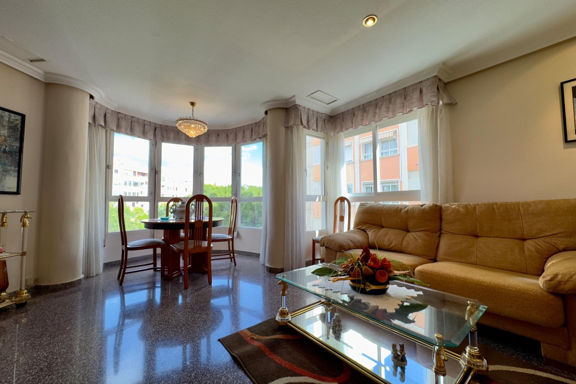 Reventa - Apartment - Elche - Plaza Obispo Siuri