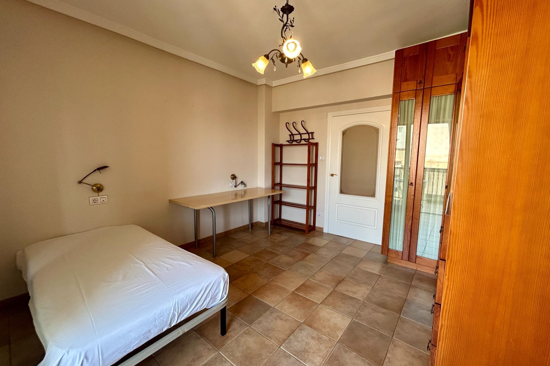 Reventa - Apartment - Elche - Raval de Santa Teresa-El Asilo