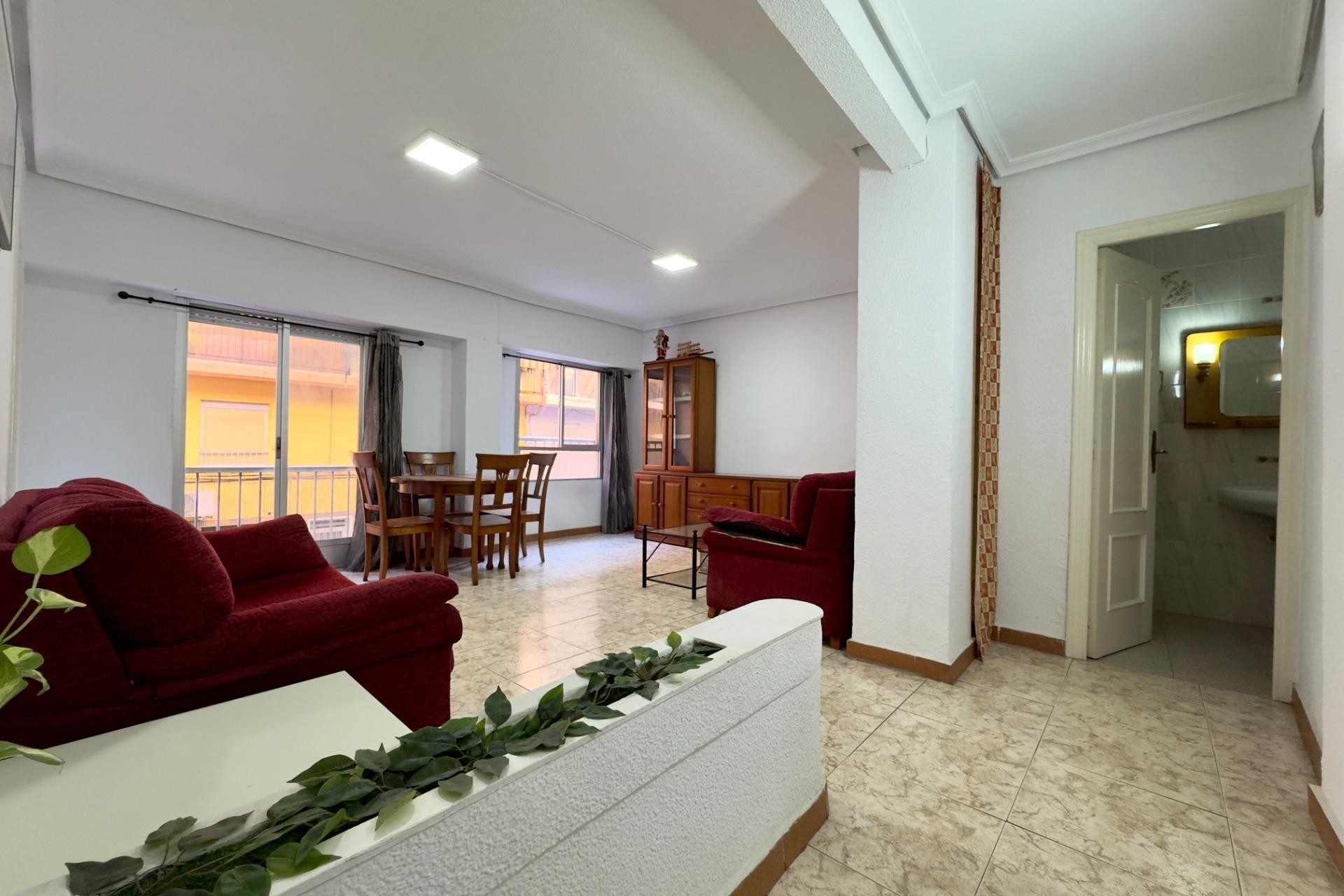 Reventa - Apartment - Elche - San Crispín