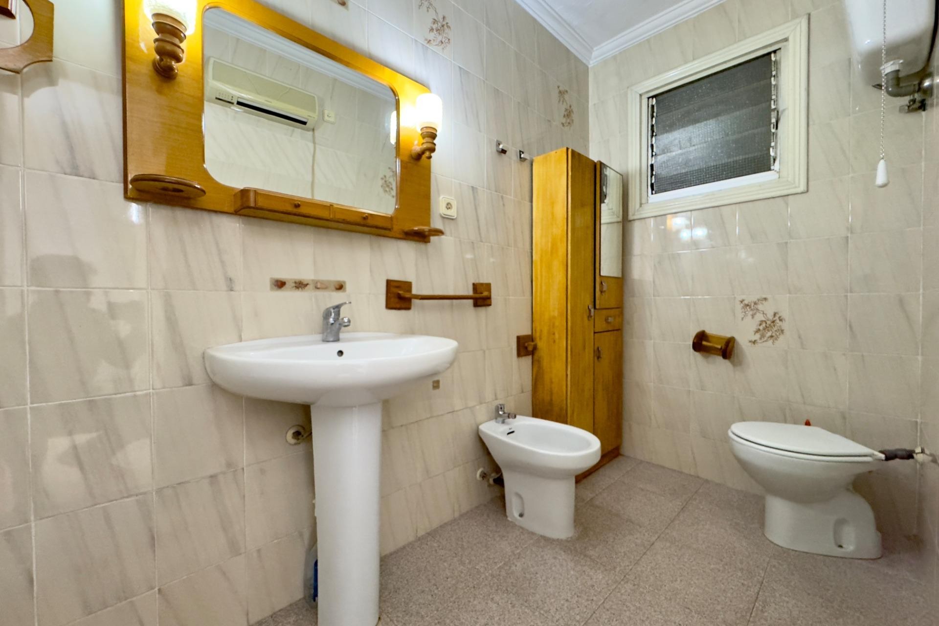 Reventa - Apartment - Elche - San Crispín