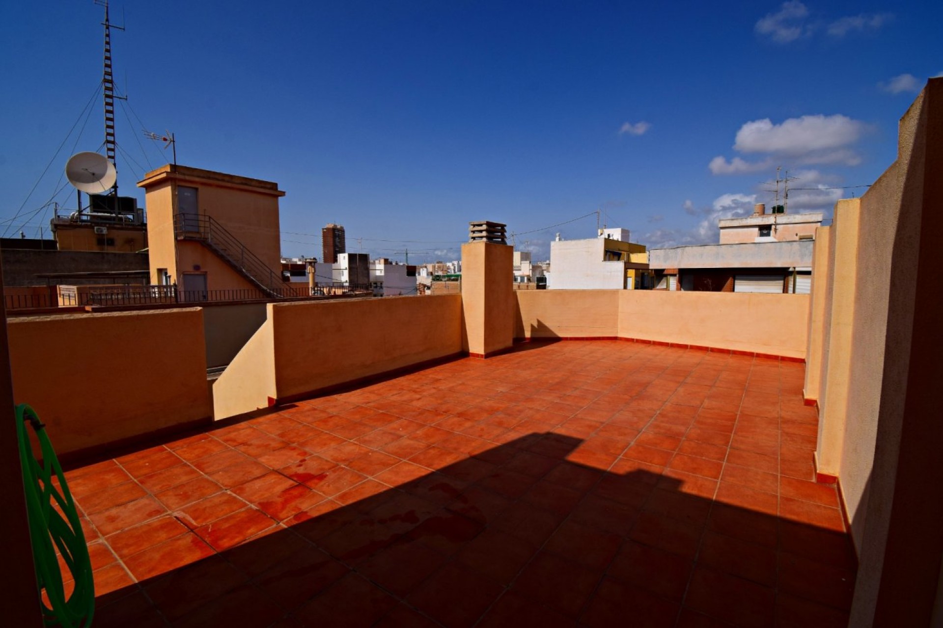 Reventa - Ático - Alicante - Plaza de toros - Mercado Central