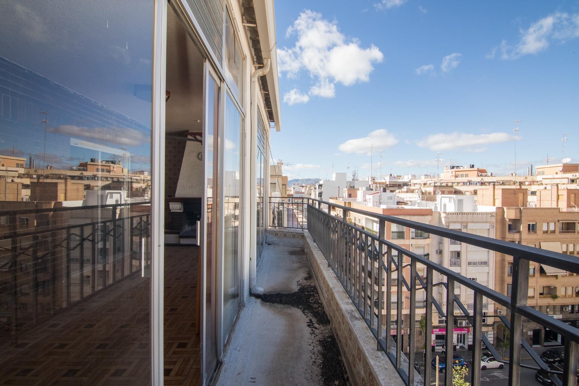 Reventa - Ático - Elche - Centro