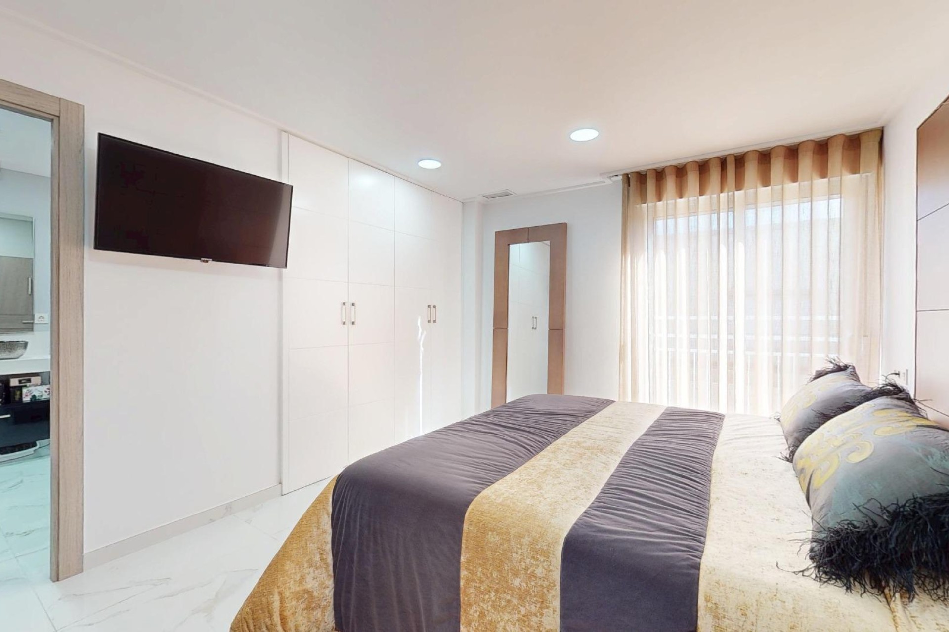 Reventa - Ático - Elche - Centro