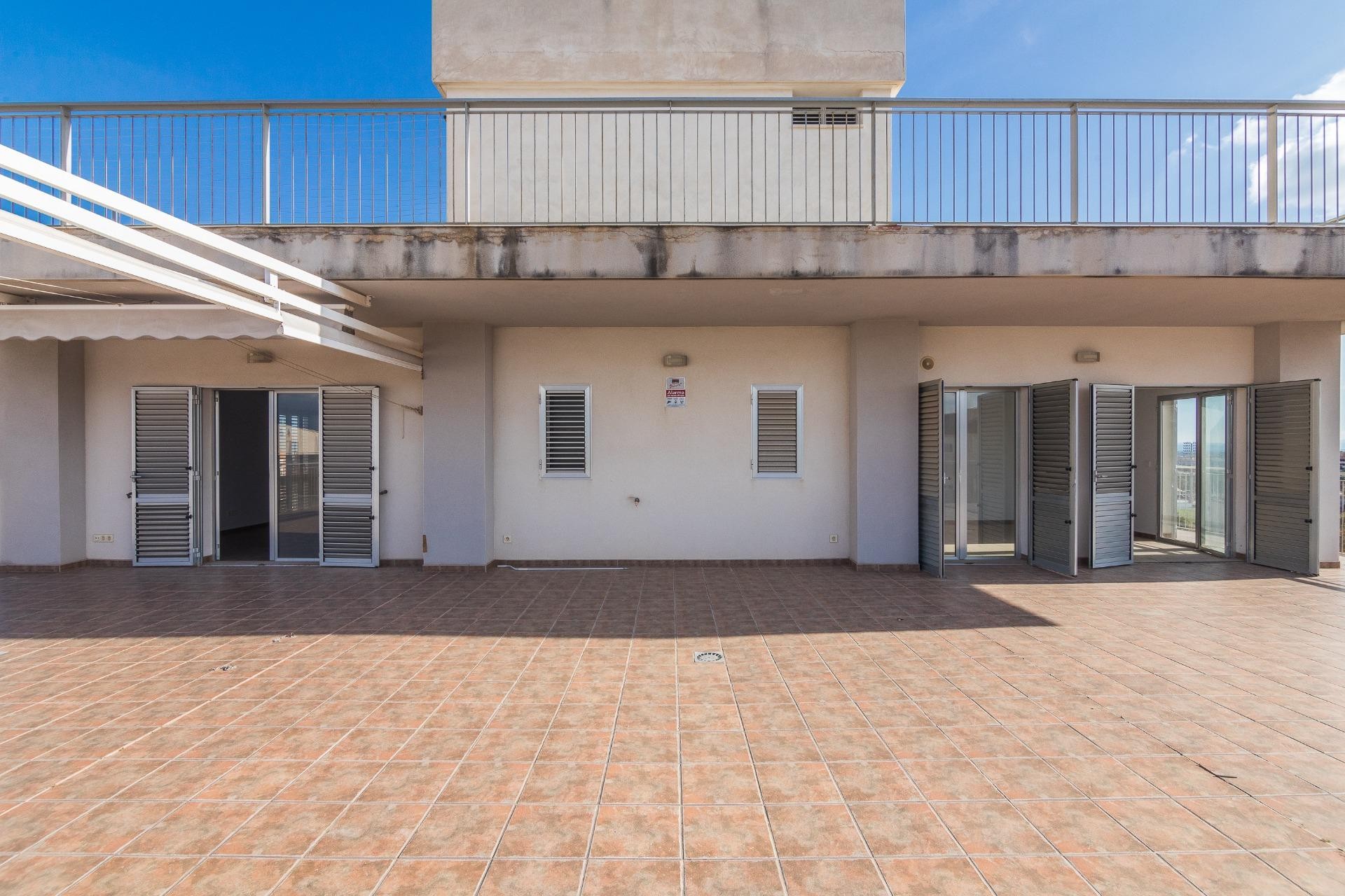 Reventa - Ático - Elche - Universidad - Ciudad deportiva