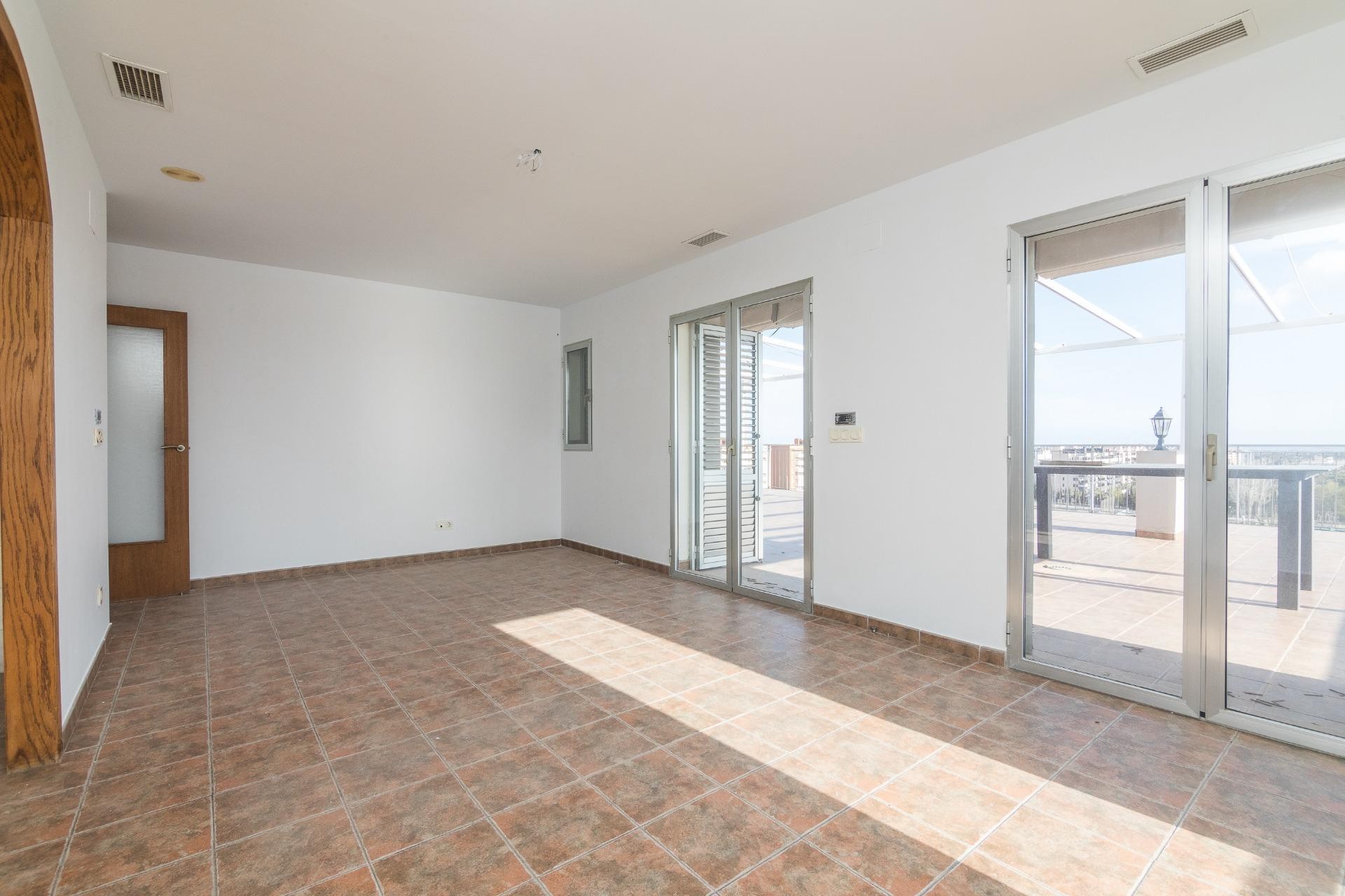 Reventa - Ático - Elche - Universidad - Ciudad deportiva