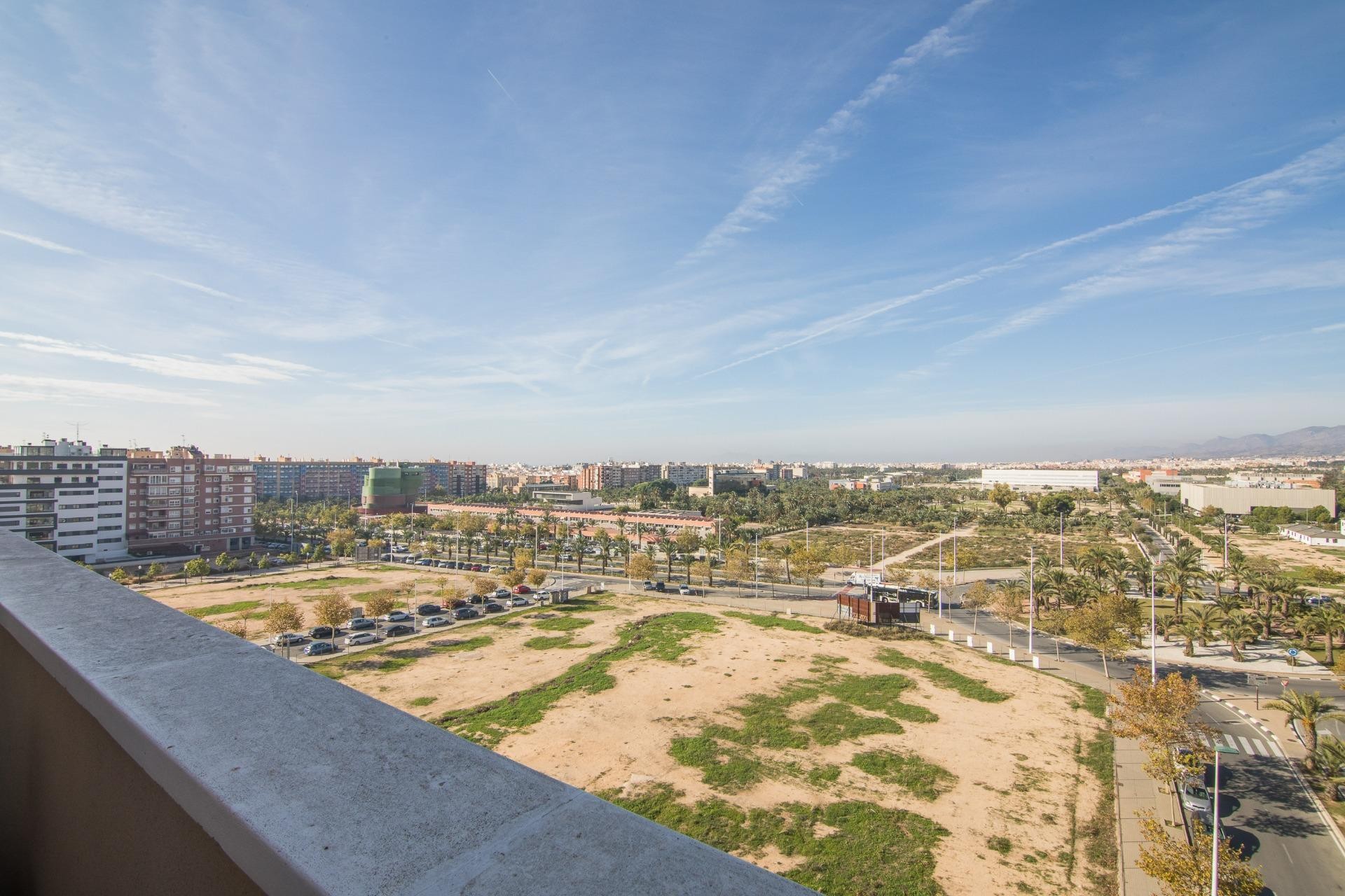 Reventa - Ático - Elche - Universidad - Ciudad deportiva