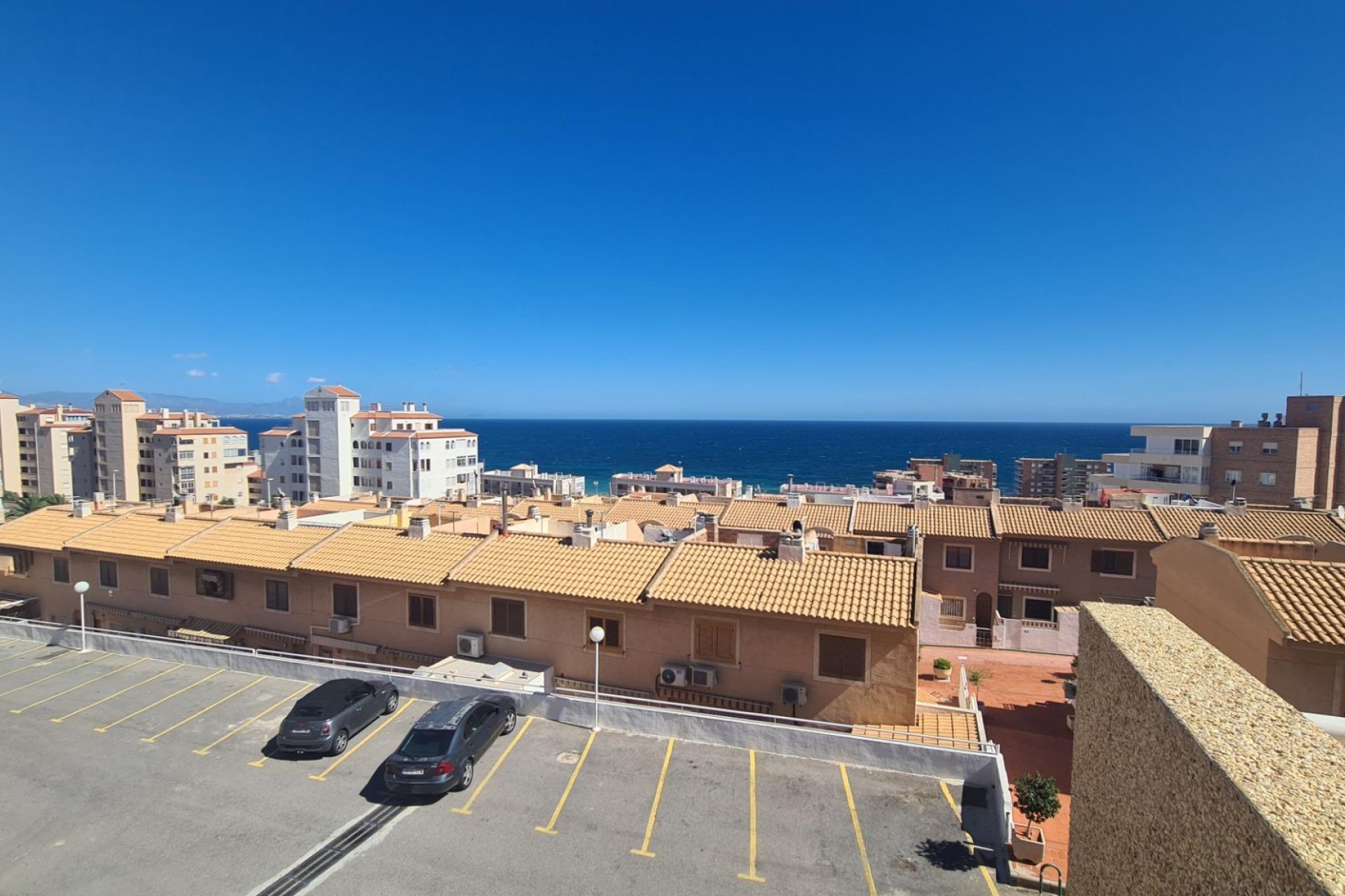 Reventa - Bungalow - Arenales del Sol - Avenida costa blanca