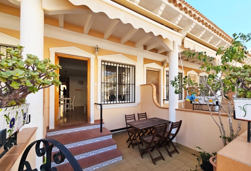 Reventa - Bungalow - Santa Pola - Santiago bernabeu