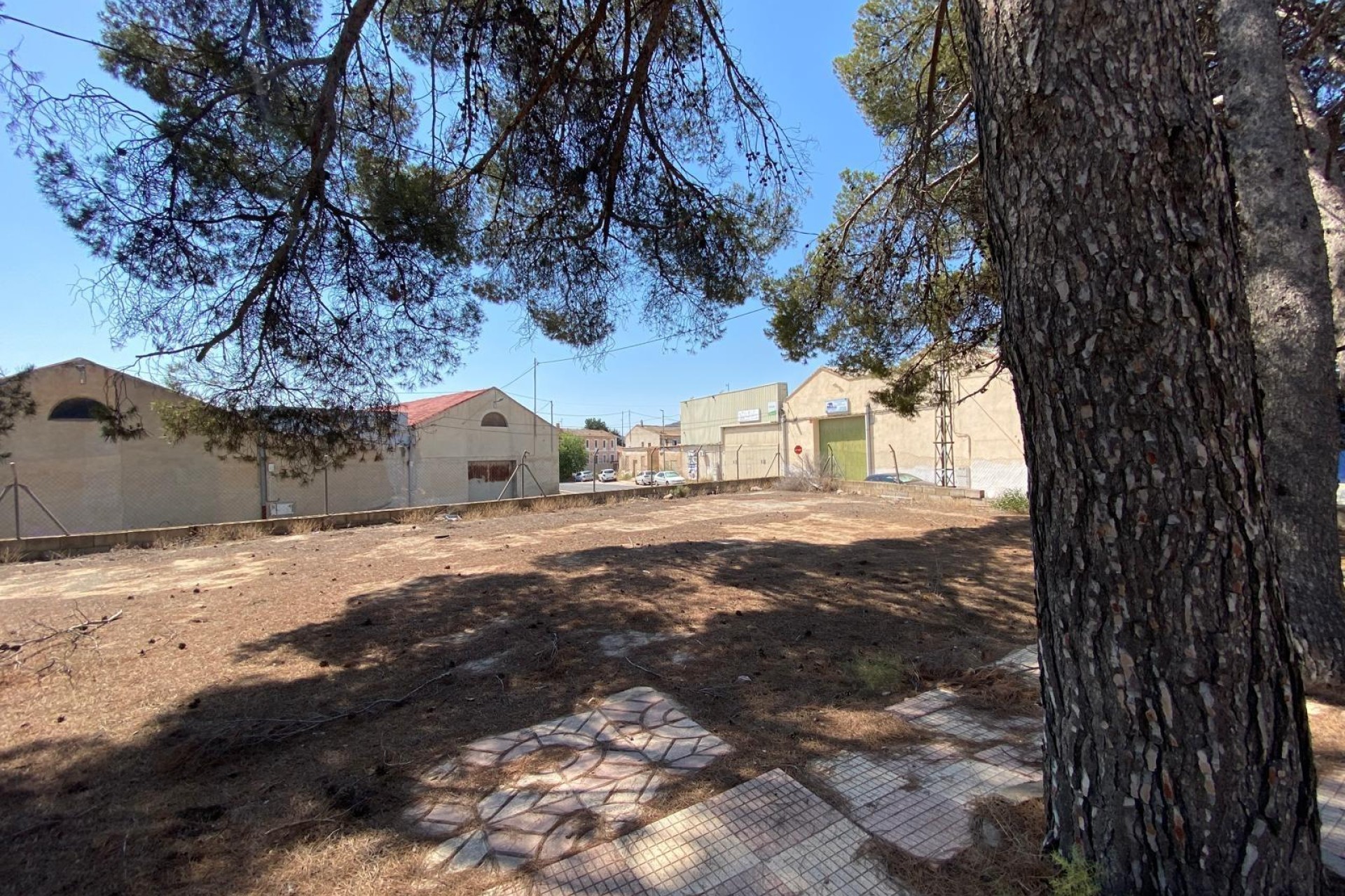 Reventa - Casa de campo - Elda - Las Trescientas - San Francisco
