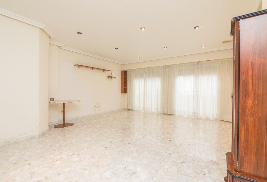 Reventa - Casa - Elche - Corazon de Jesus