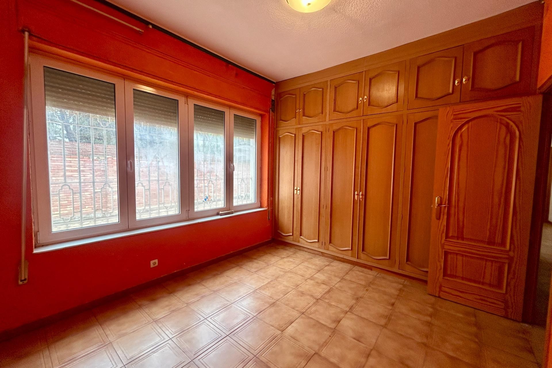 Reventa - Chalet - Elche - Sant Antón-Ciudad Jardín