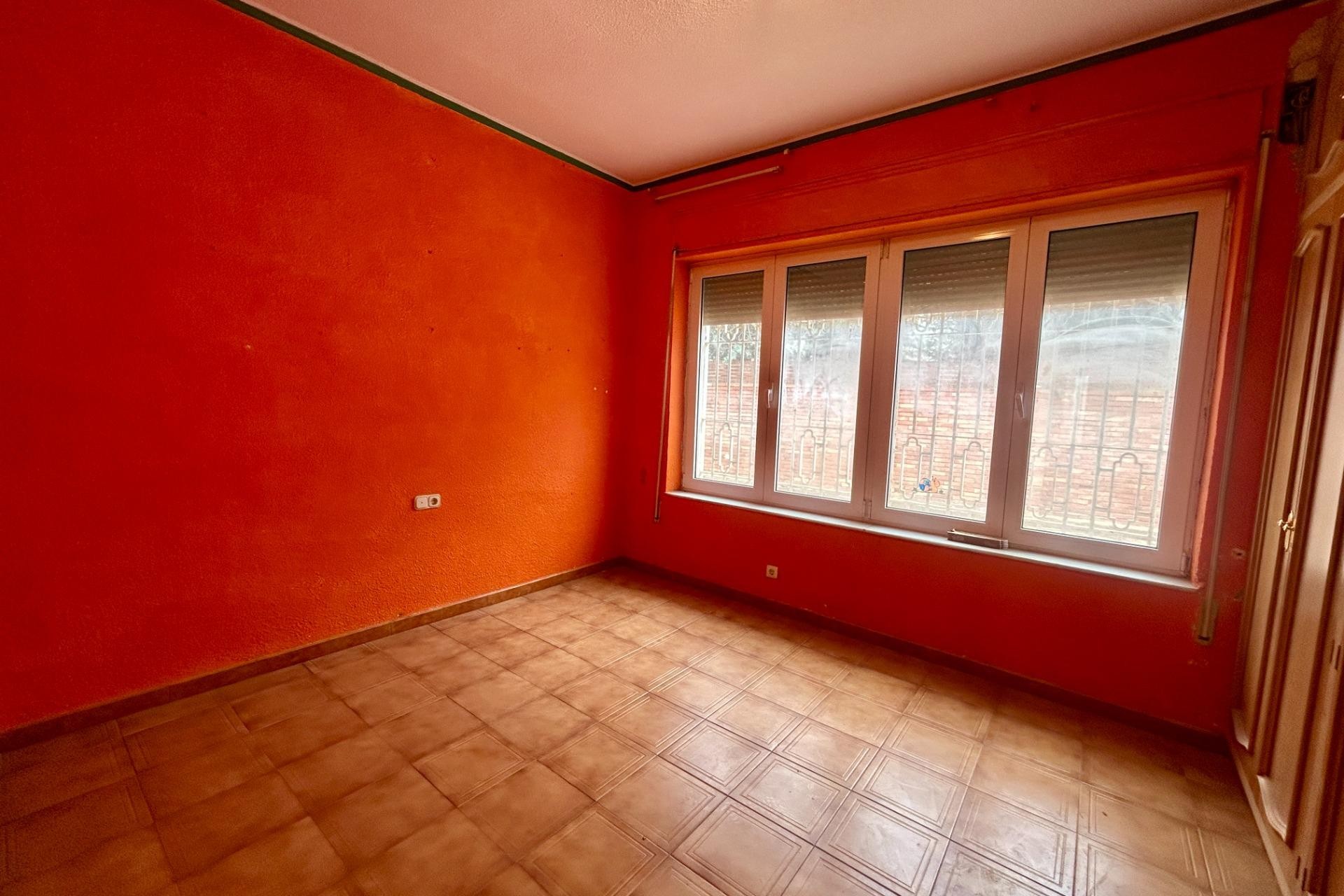 Reventa - Chalet - Elche - Sant Antón-Ciudad Jardín