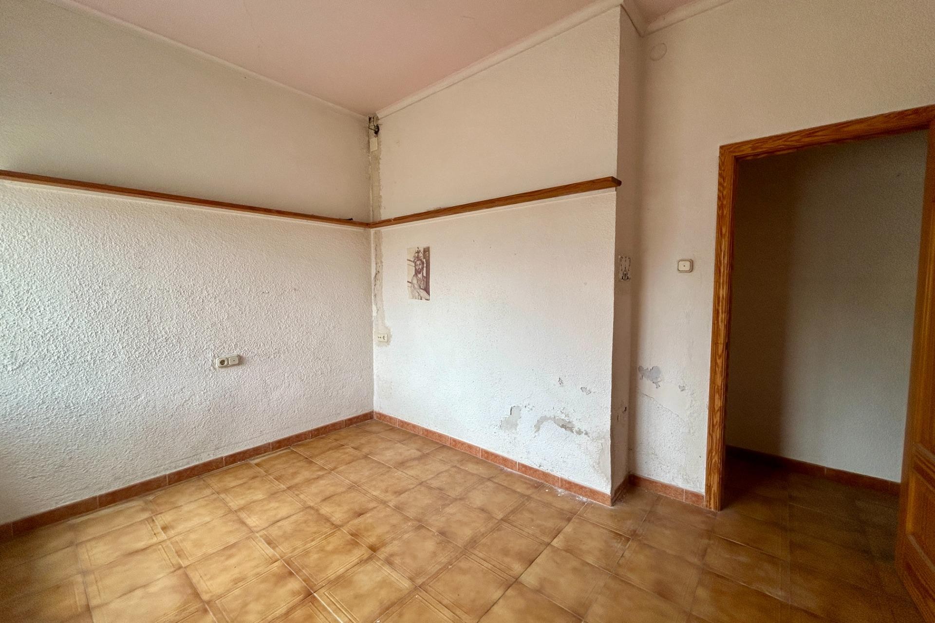 Reventa - Chalet - Elche - Sant Antón-Ciudad Jardín