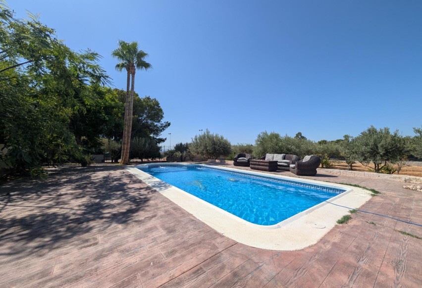 Reventa - Chalet - Peña las aguilas - Peña de Las Águilas