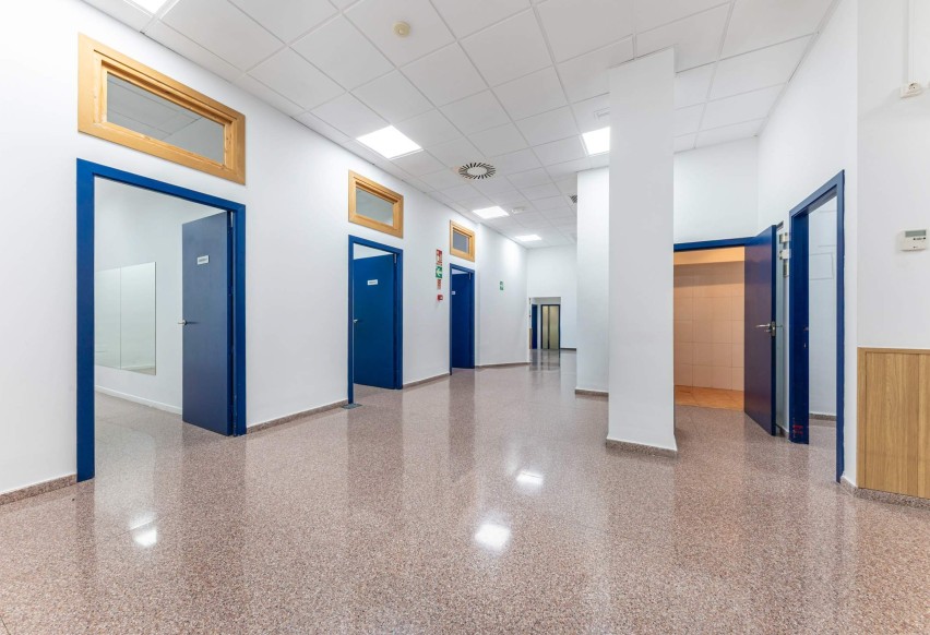 Reventa - Comercial - Alicante - Altozano