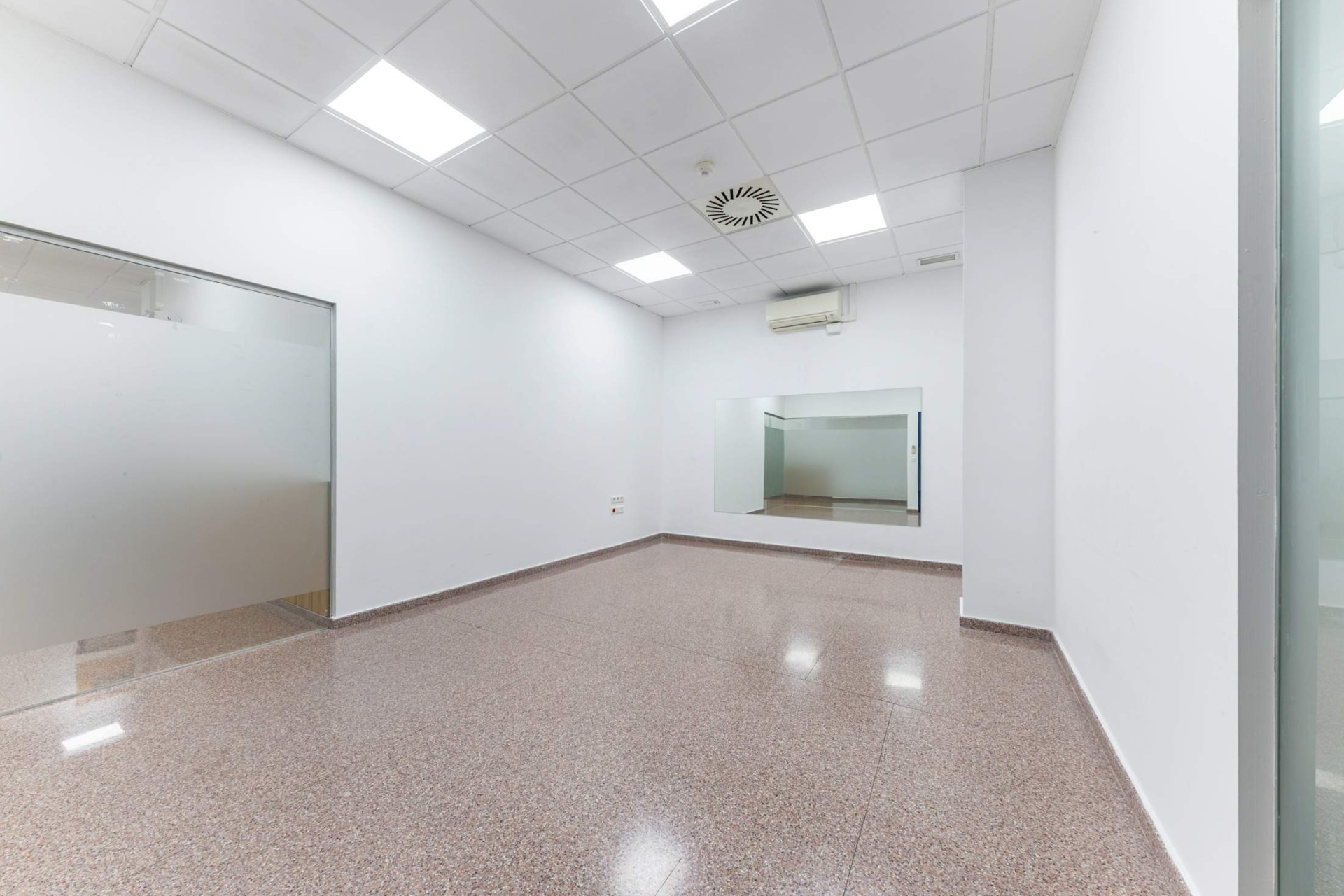 Reventa - Comercial - Alicante - Altozano