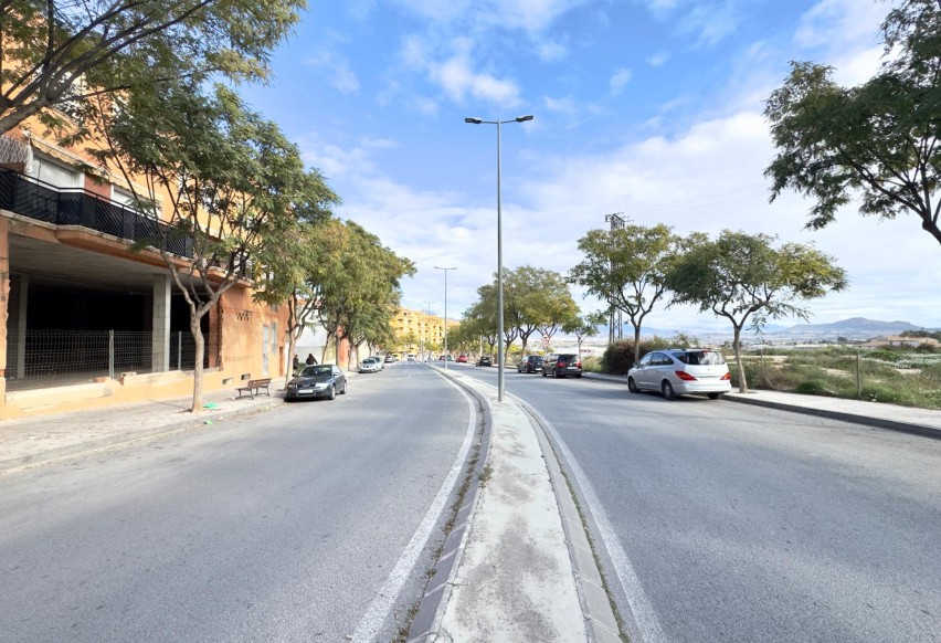 Reventa - Comercial - Aspe - La Coca - La Nía - Vistahermosa