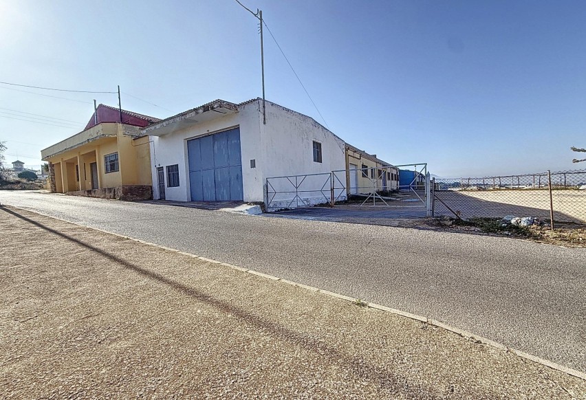 Reventa - Comercial - Biar - Comunidad valenciana
