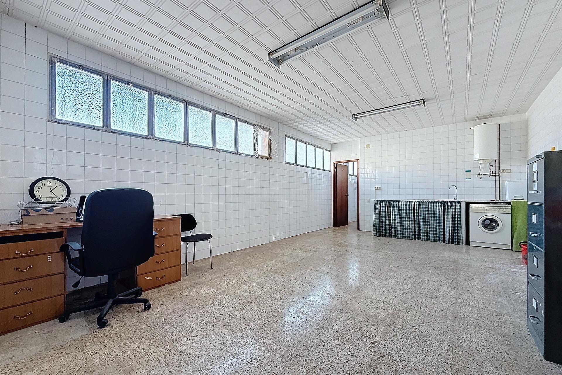 Reventa - Comercial - Biar - Comunidad valenciana