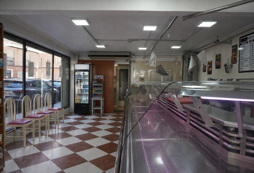 Reventa - Comercial - Elche - Asilo - Pisos Azules