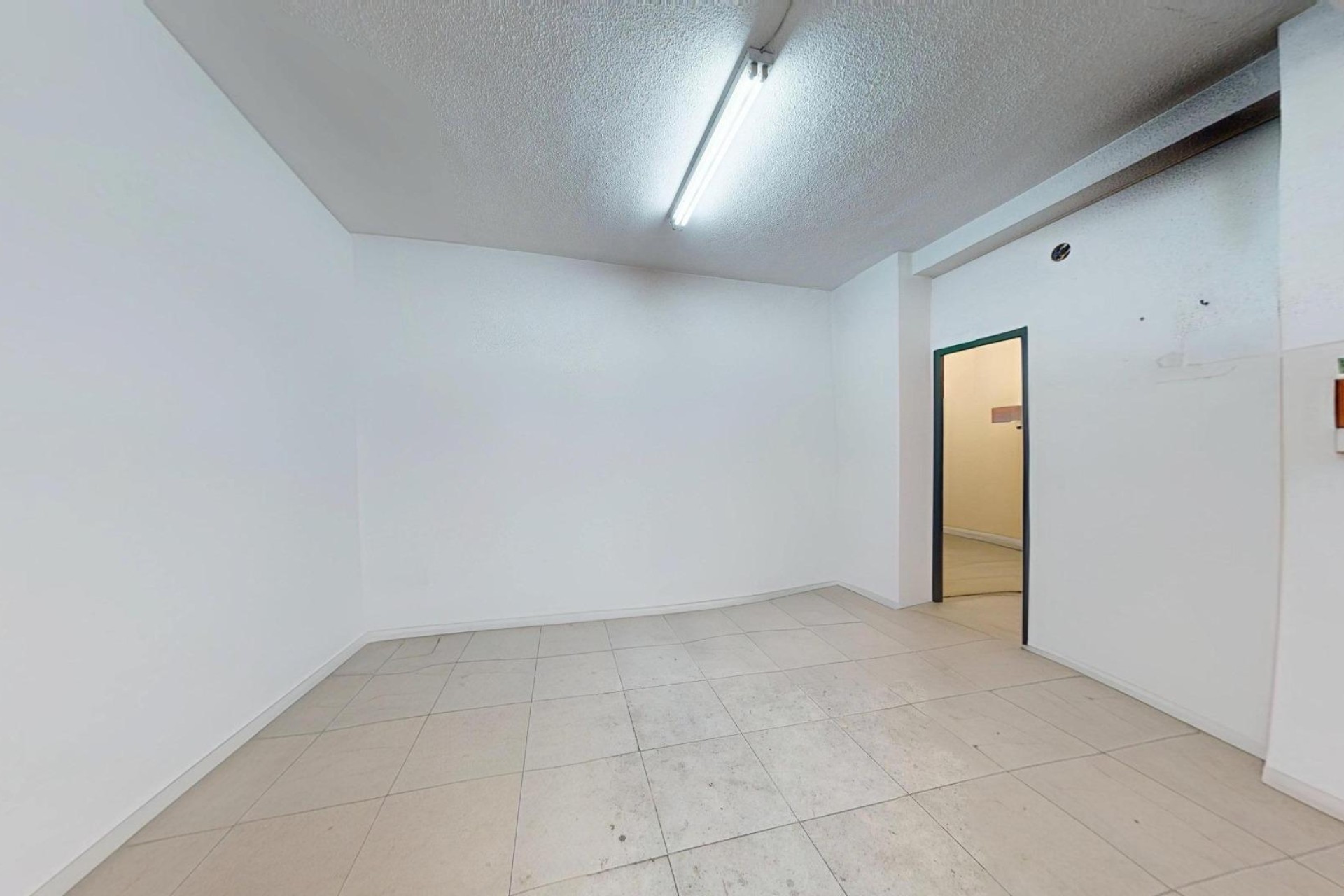 Reventa - Comercial - Elche - Corazon de Jesus