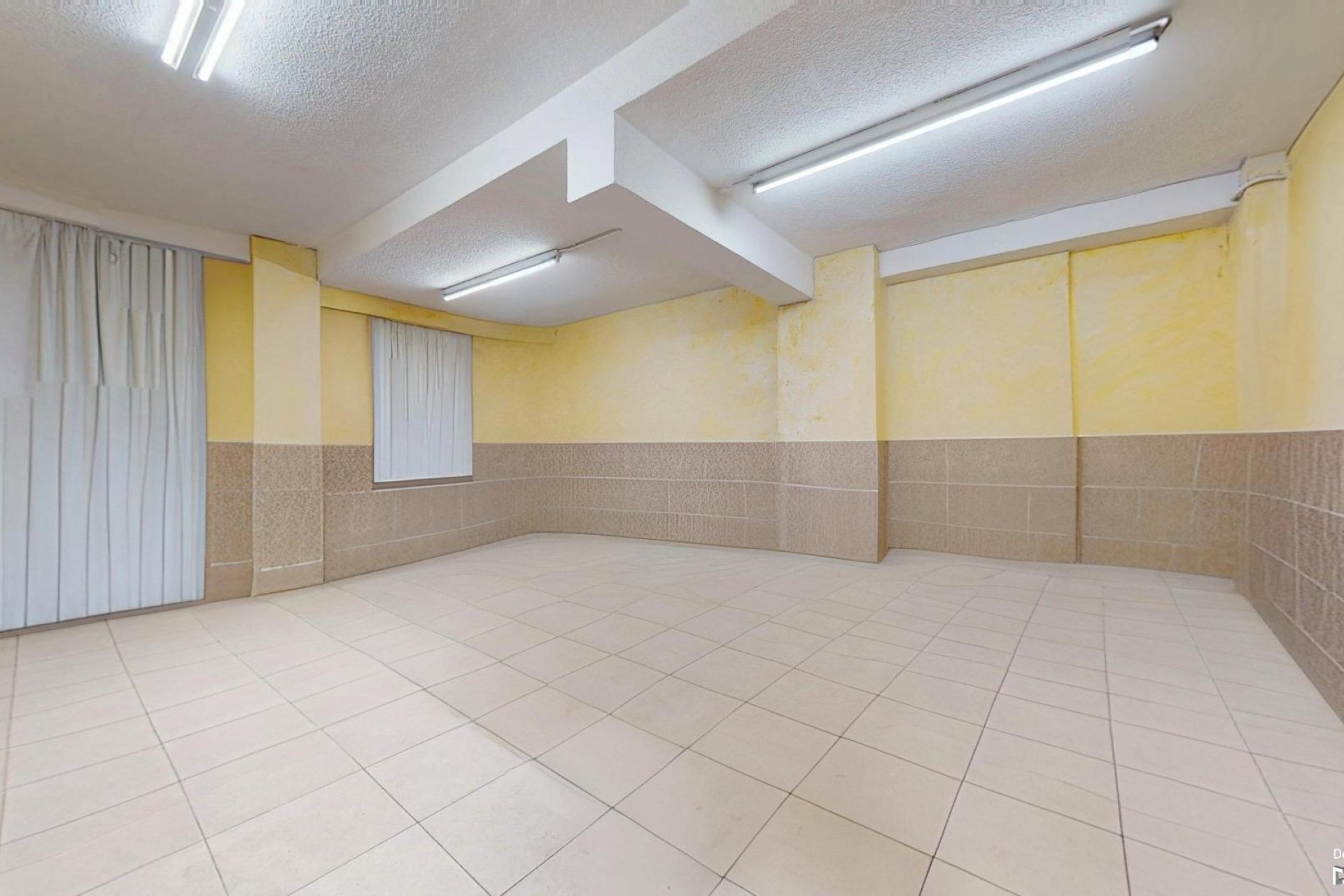 Reventa - Comercial - Elche - Corazon de Jesus