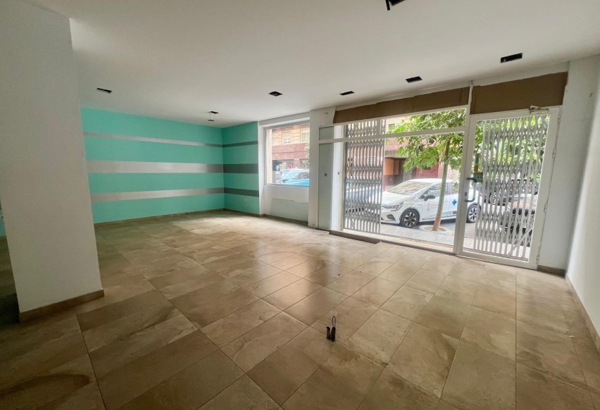 Reventa - Comercial - Elche - Pont Nou-Corazón de Jesús