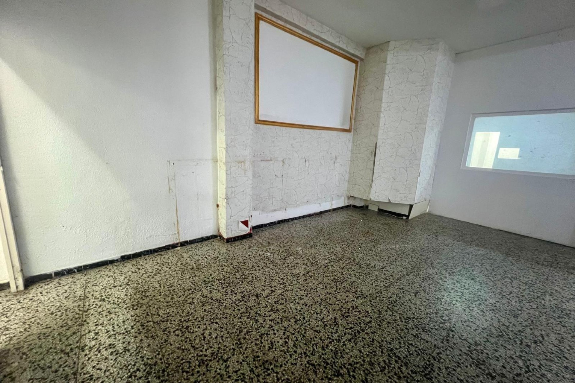 Reventa - Comercial - Elche - Pont Nou-Corazón de Jesús