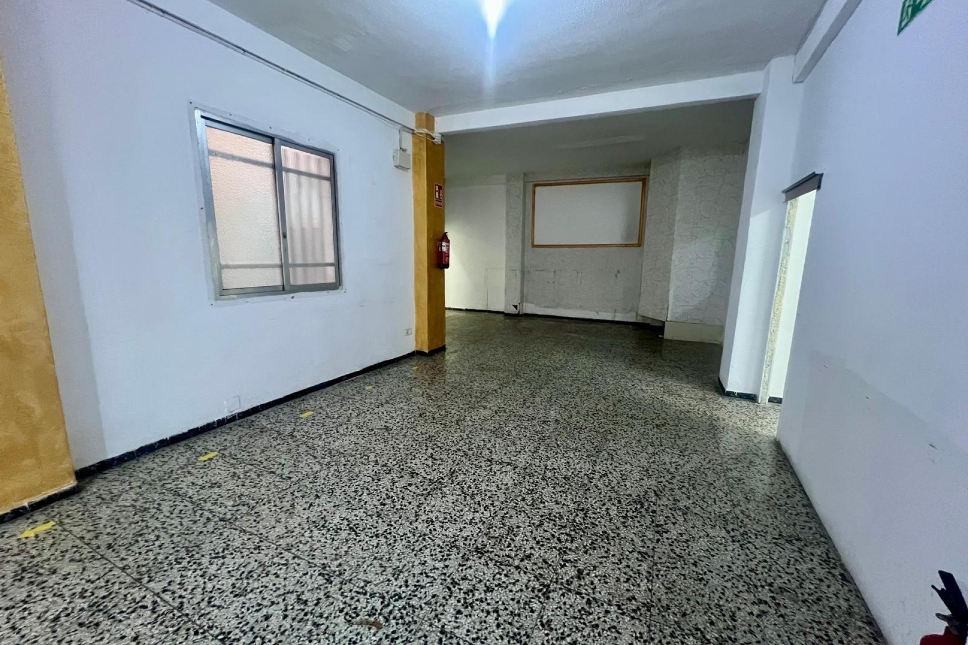Reventa - Comercial - Elche - Pont Nou-Corazón de Jesús