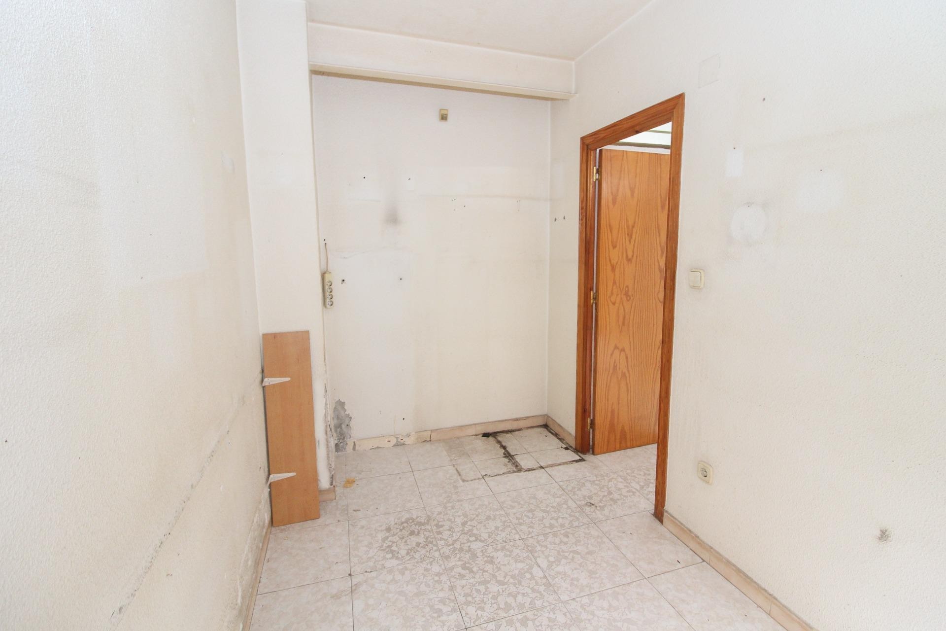 Reventa - Comercial - Elche - Pont Nou-Corazón de Jesús