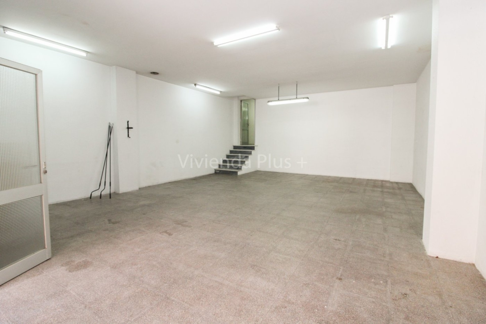 Reventa - Comercial - Elche - Sector V