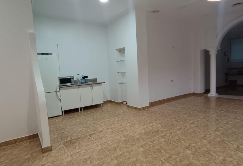 Reventa - Comercial - Elche - Toscar