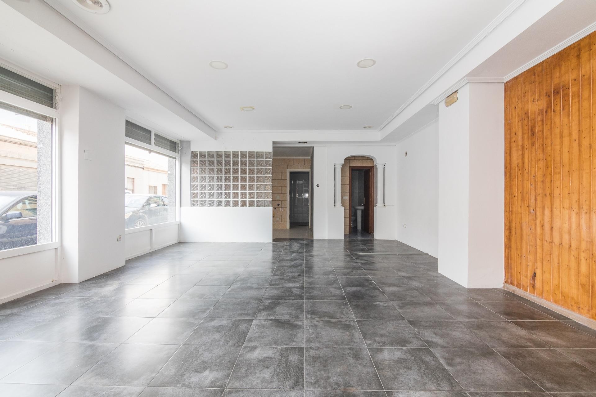 Reventa - Comercial - Torrellano - Centro