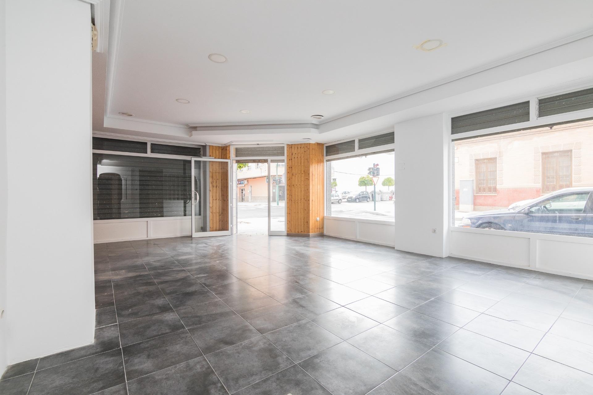 Reventa - Comercial - Torrellano - Centro