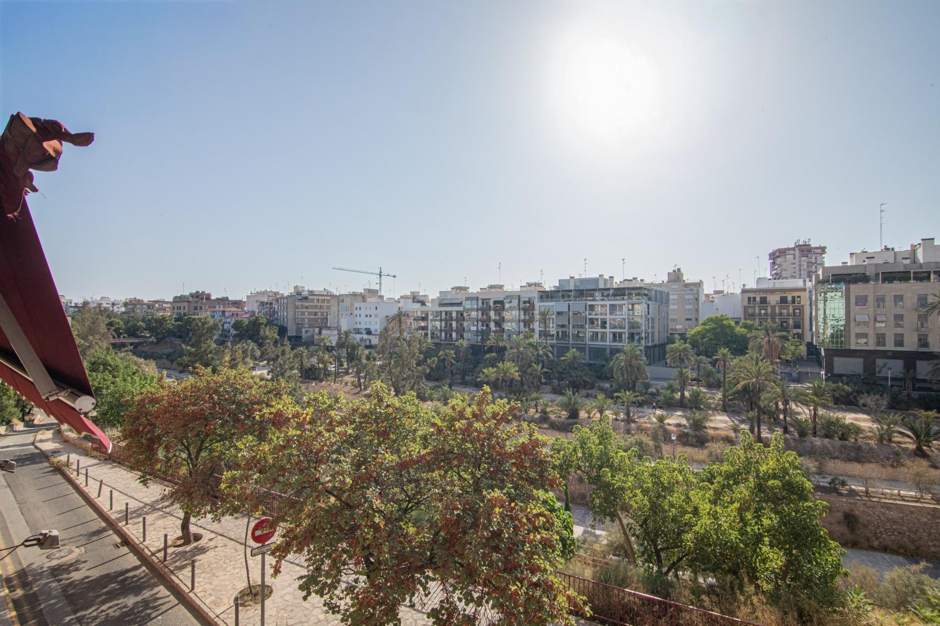 Reventa - Duplex - Elche - Raval - Puertas Coloradas