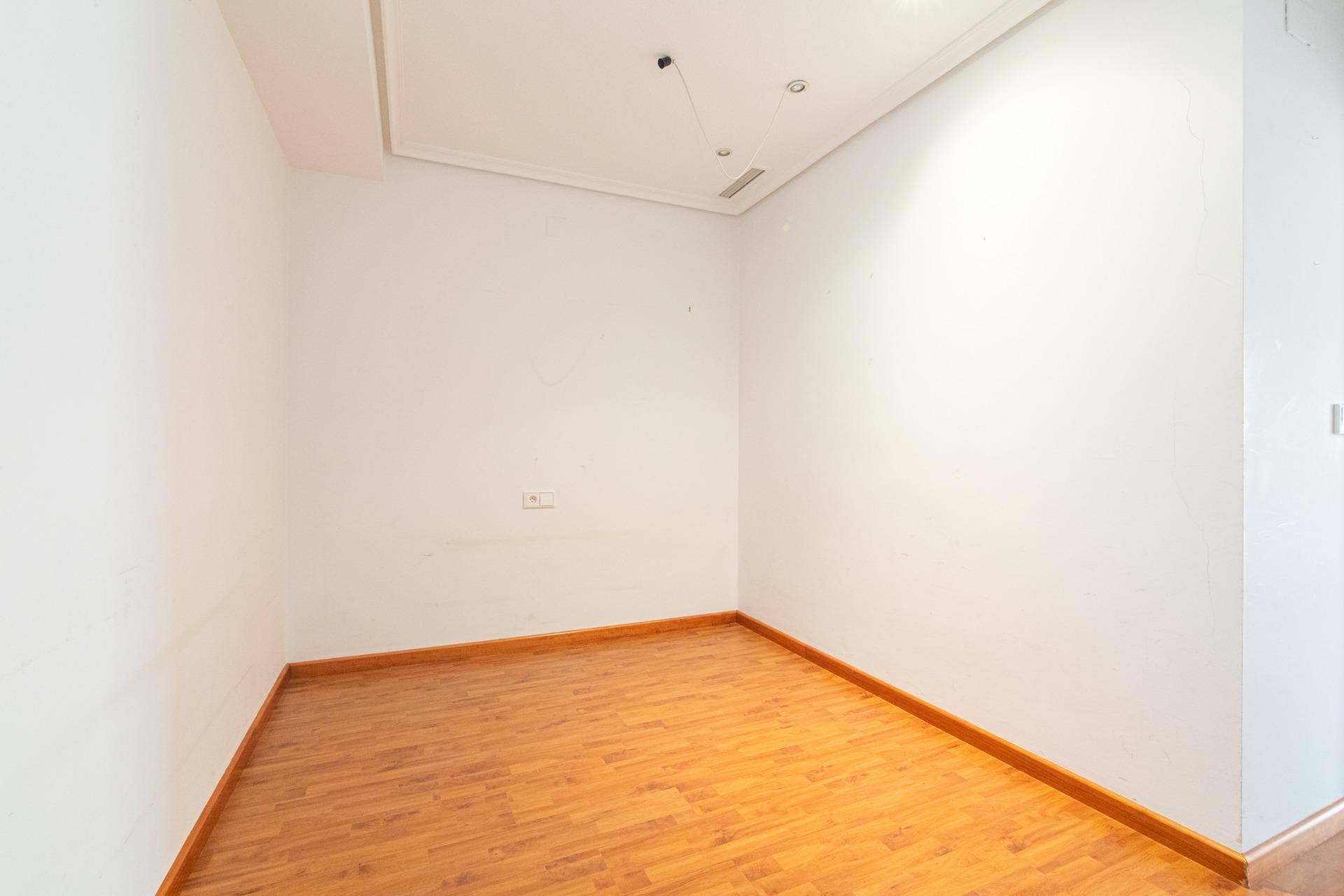 Reventa - Duplex - Elche - Raval - Puertas Coloradas