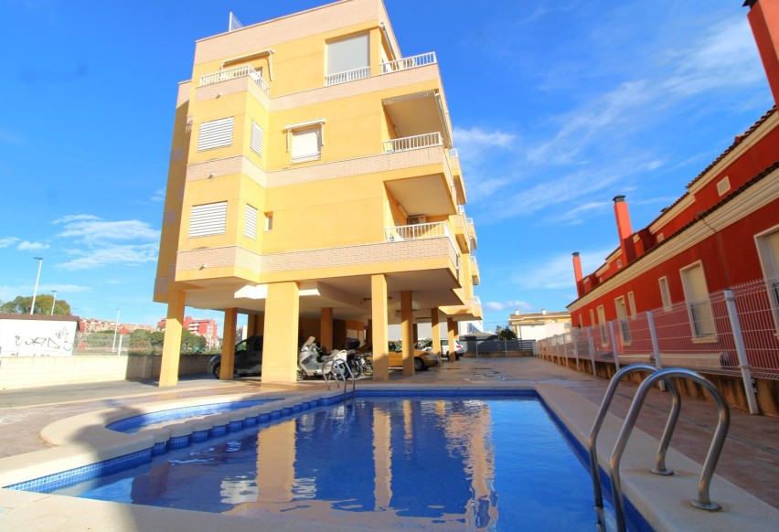 Reventa - Duplex - Santa Pola - Eroski