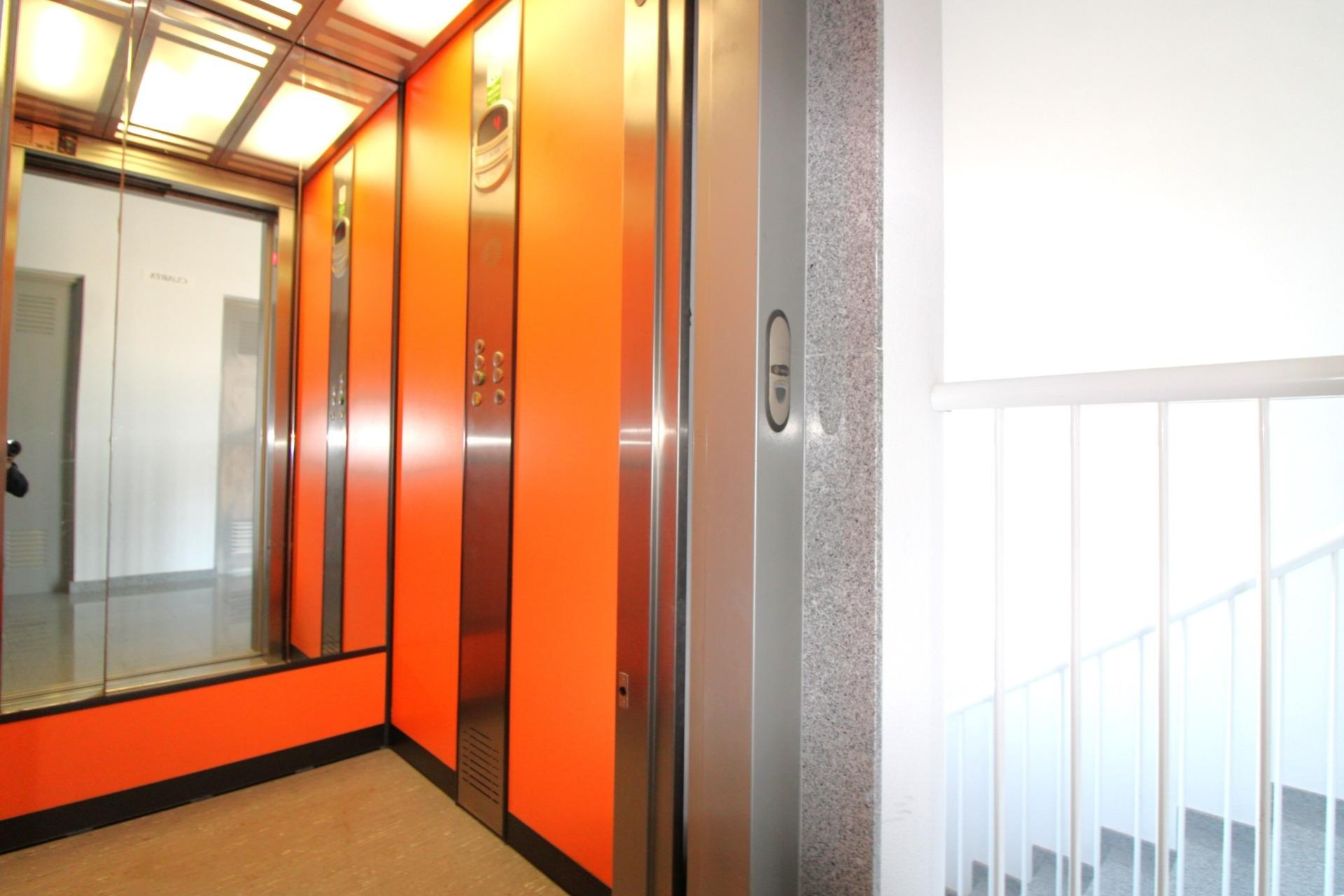 Reventa - Duplex - Santa Pola - Eroski