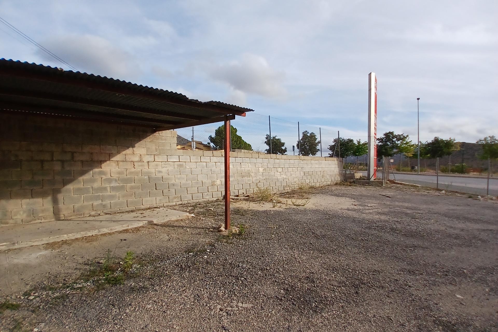 Reventa - Nave industrial - Algueña
