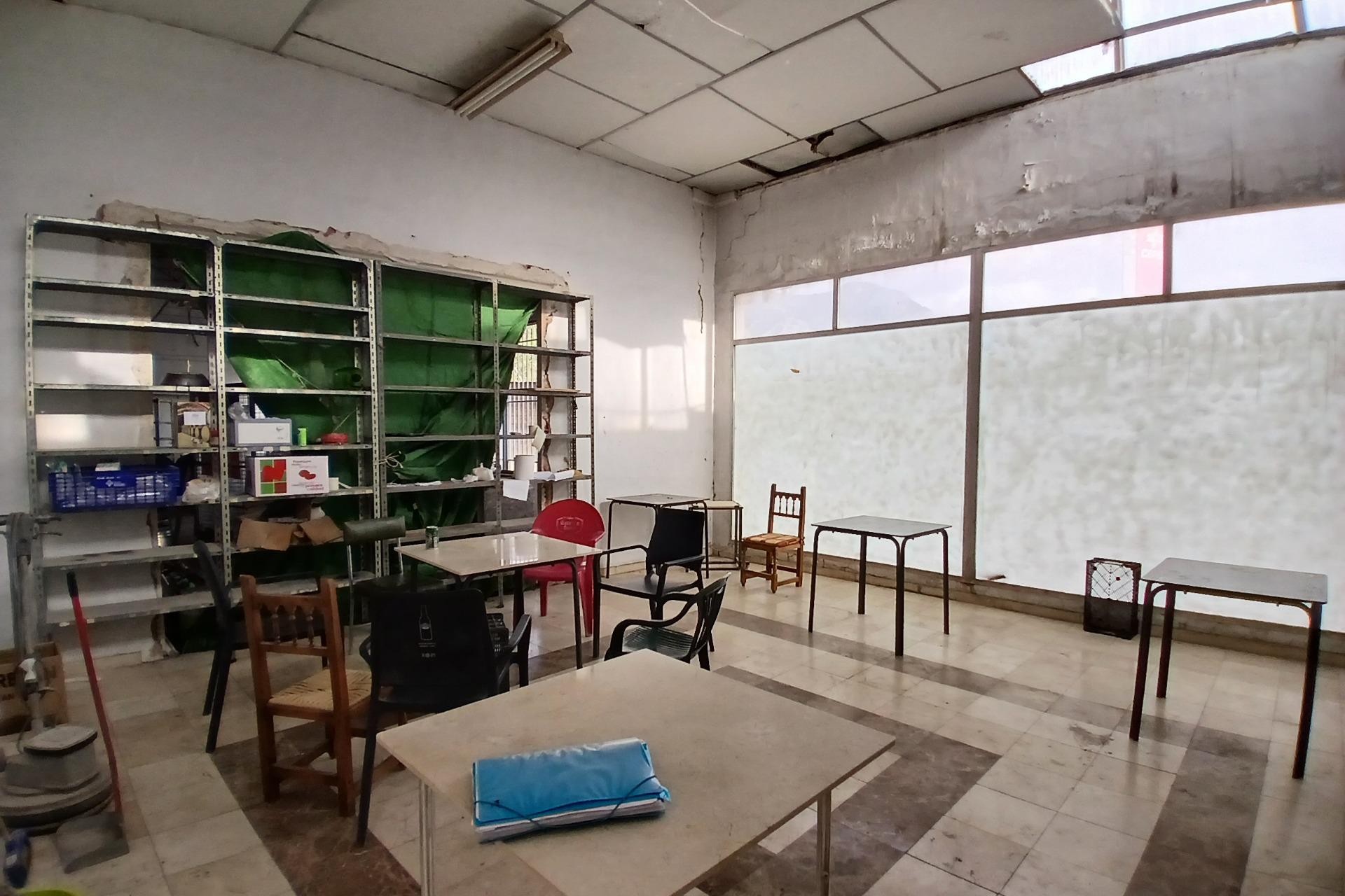 Reventa - Nave industrial - Algueña