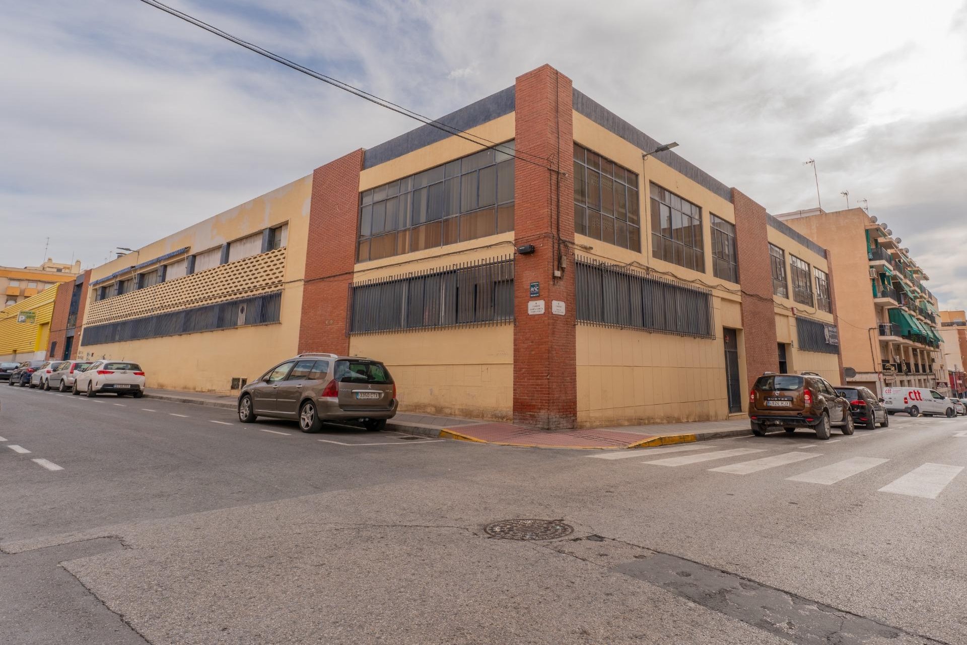 Reventa - Nave industrial - Elche - Toscar