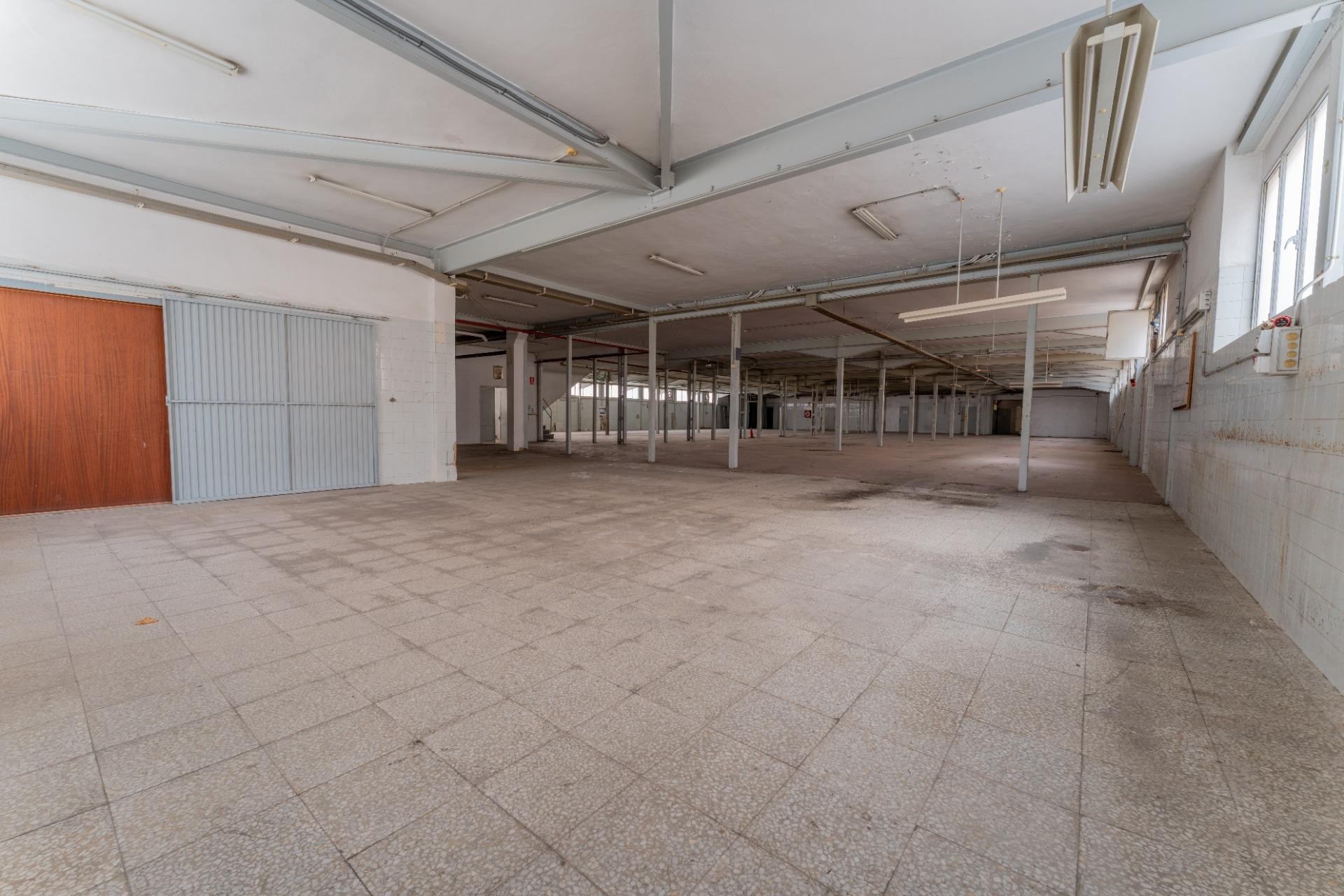 Reventa - Nave industrial - Elche - Toscar