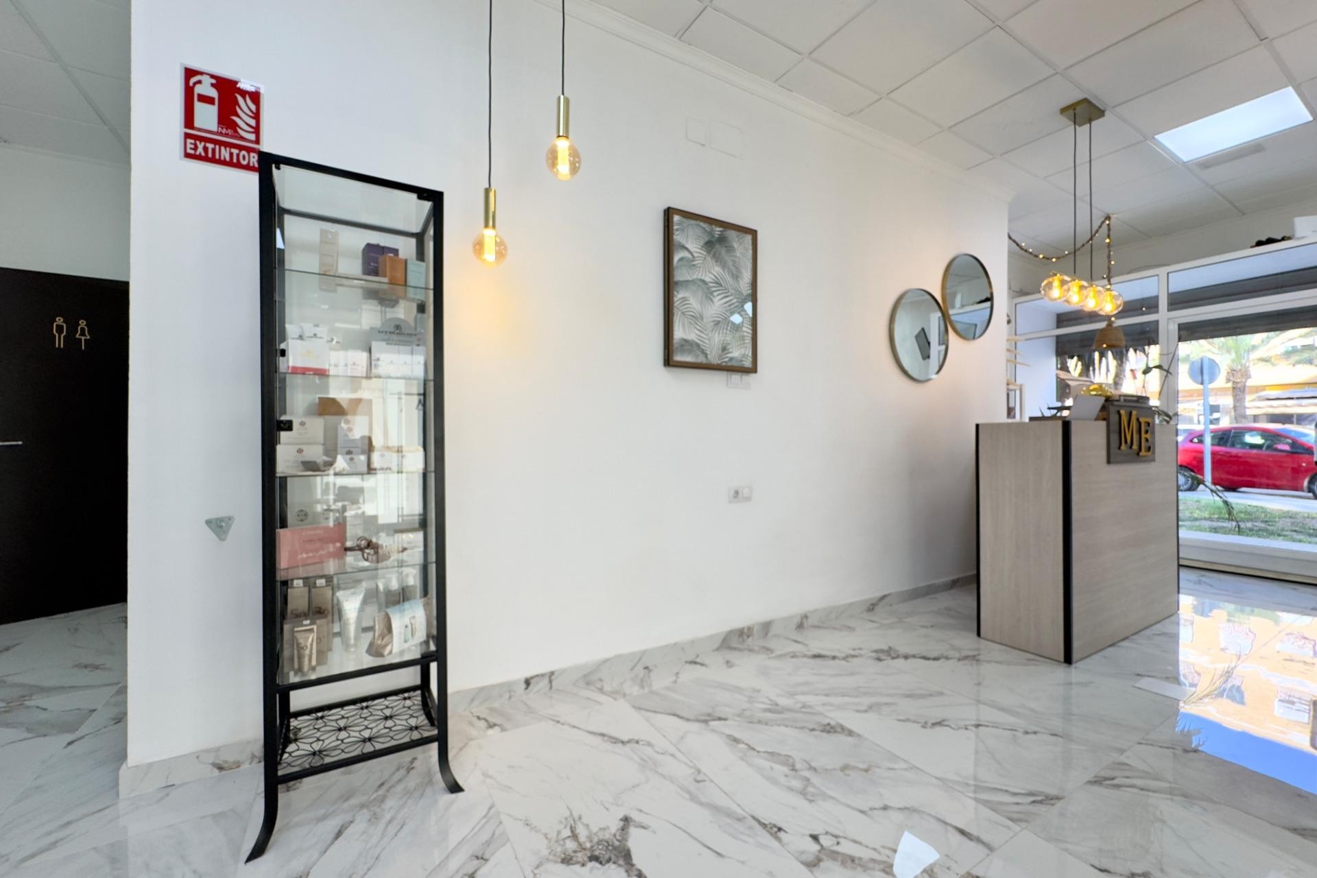 Reventa - Negocio - Elche - Sector V-El Canal