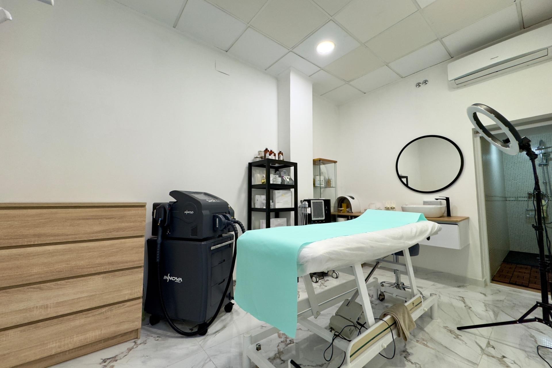 Reventa - Negocio - Elche - Sector V-El Canal